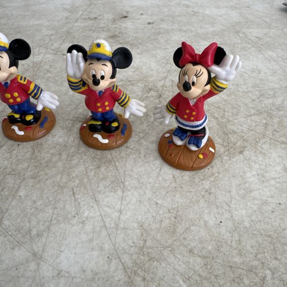 3 Disney Cruise Line Captain Mickey & Minnie Mouse Collectible 2.5" PVC Figure - Picture 4 of 7